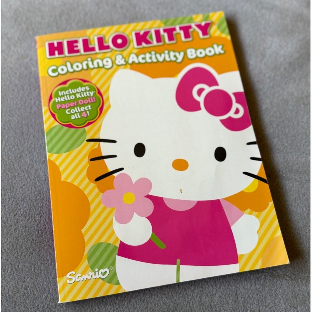 2009‎ New NOS Sanrio Hello Kitty coloring activity book/paper doll